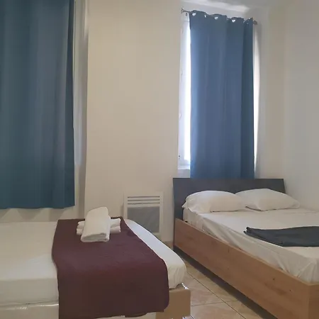 Du Centre Hotel